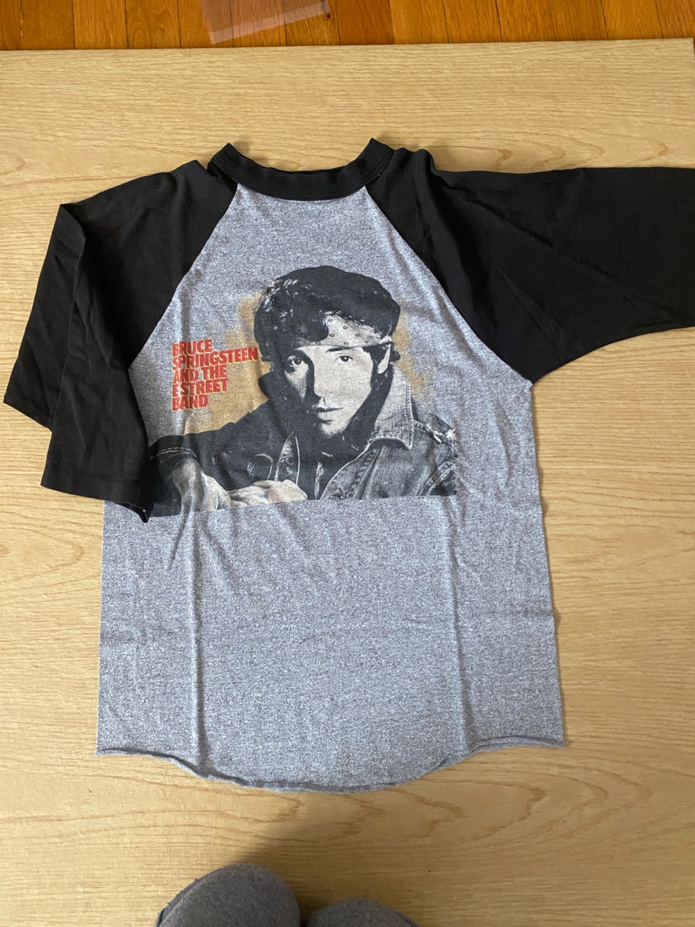 BRUCE SPRINGSTEEN vintage concert world tour tee raglan sleeves 1984-1985